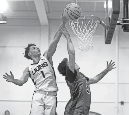  ?? ERIC RUEB/PROVIDENCE JOURNAL ?? Lincoln’s Wayne McNamara poured in 29 points in the Lions’ victory over Shea on Friday night.