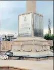  ?? PARVEEN KUMAR/HT ?? All eight benches at the Rezang La war memorial in Palam Vihar, Gurgaon, were broken.