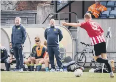  ?? ?? Fraser Qurike, left, has been appointed US Portsmouth manager