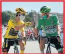  ??  ?? Primoz Roglic y Peter Sagan.