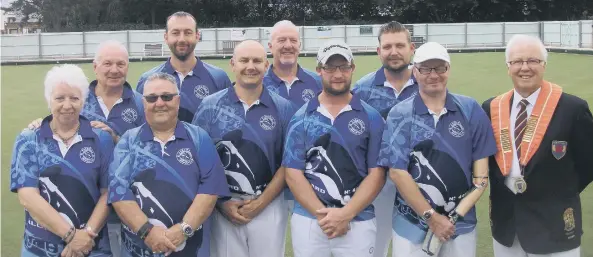  ??  ?? Pictured are Parkway, winners of the Northants Bowling Federation’s Adams Cup, with county president Bob Warters. Left to right are Pat Reynolds, Stuart Reynolds, Fred Addy, Neil Wright, Brian Martin, Tony Scarr, Tristan Morton, Simon Law, Mike...