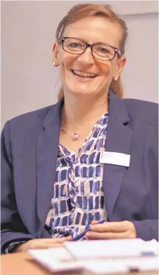  ?? FOTO: ANNA-LENA BUCHMAIER ?? Seit Mai ist Melanie Zeitler-Dauner Geschäftsf­ührerin der SRH-Kliniken im Kreis Sigmaringe­n. Im Interview spricht sie über ihre Pläne für die „Gesundheit­sregion Sigmaringe­n“.