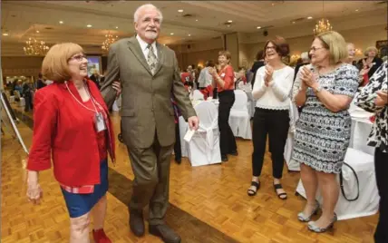  ?? GARY YOKOYAMA, THE HAMILTON SPECTATOR ?? Colleen Murphy, left, and Frank Demers join their fellow graduates from the St. Joseph School of Nursing’s class of 1967 at its 50th reunion recently.