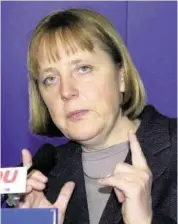 ??  ?? Wie die Zeit vergeht: Seit dem 10. April 2000 ist Angela Merkel Bundesvors­itzende der CDU.