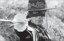  ?? ?? Antonio Banderas en uno de sus personajes más icónicos, el legendario espadachín El Zorro.