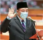  ?? — Bernama ?? Sworn-in: Hajiji at the Sabah State Assembly.