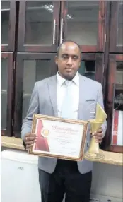  ??  ?? Port Shepstone resident Vernon Govender won the Best Indian Album award at the recent SATMA awards.