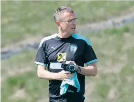  ?? ?? Teamchef Ralf Rangnick geht davon aus, dass man Dänemark trotz des 1:2 von Wien durchaus schlagen kann. Sofern die Frische passt.