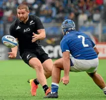  ?? GETTY IMAGES ?? Beauden Barrett, left, will battle with Richie Mo’unga, pictured scoring against Australia in 2020, for the first five-eighth’s role, while popular hooker Dane Coles, above, is now 35 and becoming injury-prone.