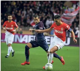  ?? (Photo Cyril Dodergny) ?? Le duel au sommet a tourné en faveur du PSG.