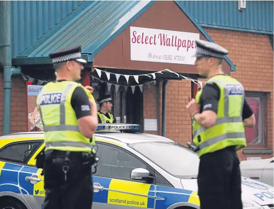  ?? Picture: Kris Miller. ?? Gordon Ayre attacked his former partner Mariana Mreana at the wallpaper shop in Ainslie Street, Dundee.