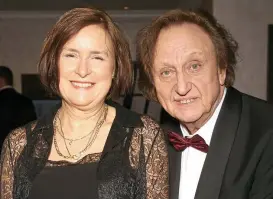  ??  ?? ‘Love story to beat them all’: Ken Dodd with Anne Jones in 2006