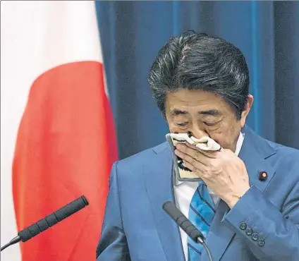  ?? FOTO: AP ?? Shinzo Abe, primer ministro de Japón, declaró el sábado que los Juegos de Tokio siguen adelante pese a todo