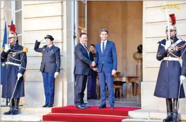  ?? STPM ?? Prime Minister Hun Manet (left) shakes hands with new French Prime Minister Gabriel Attal on January 19.