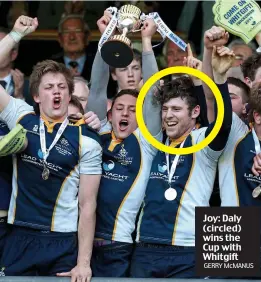  ?? GERRY McMANUS ?? Joy: Daly (circled) wins the Cup with Whitgift