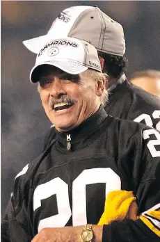  ??  ?? Former Pittsburgh Steeler Rocky Bleier, seen in 2011, is a Vietnam veteran.