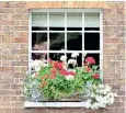  ?? ?? Traditiona­l sash windows provide ‘critical ventilatio­n’, according to Historic England