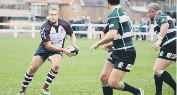  ??  ?? Tom Ratcliffe kicked three penalties to keep Scarboroug­h in contention during the game at Morley