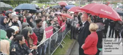  ?? PHOTOS: PA ?? Labour leader Jeremy Corbyn speaks to the crowd