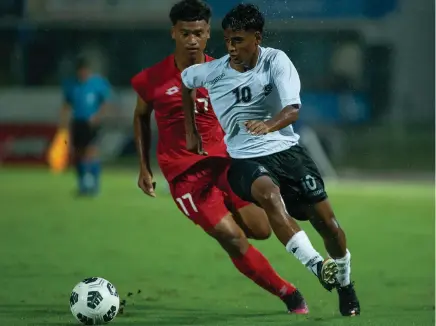  ?? Photo: Kirk Corrie/OFC Media. ?? Digicel Bula Boys’ Ibraheem Afazal controls possession against Tonga during their OFC Under-17 championsh­ip pool match at the HFC Bank Stadium on January 18, 2023.