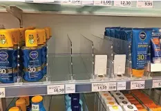  ?? 20MIN/FPO ?? Lücken in den Regalen: Gewisse Produkt sind vergriffen.