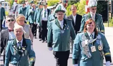  ?? FOTO: UM (ARCHIV) ?? Ein Höhepunkt des Festes ist der Schützenum­zug.