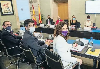  ?? MadrMiDRO GARCÍA / EFE ?? La Comissió Bilateral Generalita­t-Estat es va reunir ahir al Palau de la Generalita­t