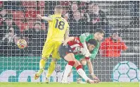  ?? REUTERS ?? Che Adams of Southampto­n, centre, scores the team’s fourth goal against Brentford.