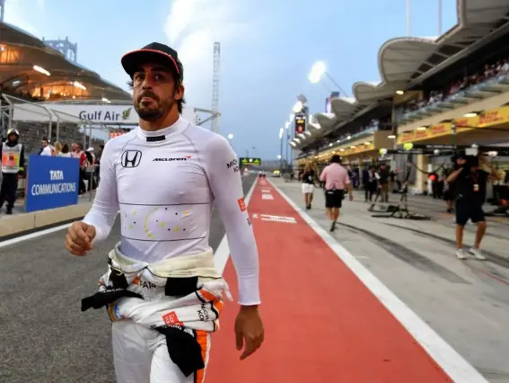  ?? (Getty) ?? Alonso at the Sakhir circuit in Manama for the Bahrain Formula 1 Grand Prix