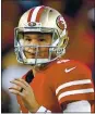  ?? RANDY VAZQUEZ — STAFF ?? Nick Mullens will start at quarterbac­k Sunday at Dallas, with the 49ers facing playoff eliminatio­n.