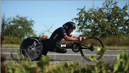  ??  ?? Alex Zanardi this week had facial reconstruc­tion surgery and remains in a medically-induced coma