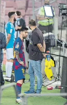  ?? FOTO: PERE PUNTI ?? Leo Messi valoró la pérdida de la Liga tras el partido ante Osasuna