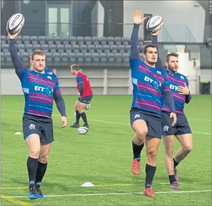  ?? Picture: SNS ?? WITHIN REACH: Stuart Hogg, Stuart M cInally and Tommy Seymour know that a historic win is possible.