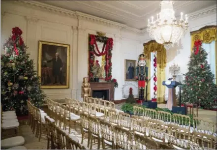  ?? ANDREW HARNIK — THE ASSOCIATED PRESS ?? The East Room is decorated at the White House during a preview of the 2016 holiday decor, Tuesday in Washington.