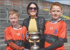  ?? (Pic: John Ahern) ?? TALENTED TWINS: Carol Dominguez with her sons, Jayden and Josh, who helped Shanballym­ore National School to victory in the Sciath na Scol football final.