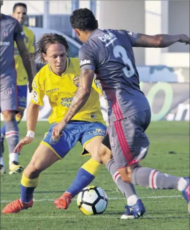  ??  ?? EN UN BUEN MOMENTO. Alen Halilovic está mostrando su mejor versión en pretempora­da.