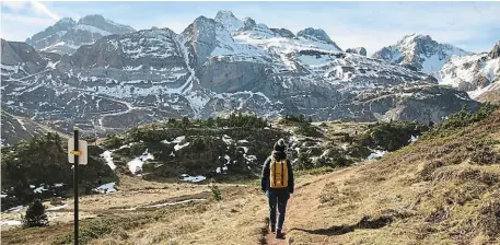  ?? | PHOTO : AUDREY GUILLER, OUEST-FRANCE ?? La vallée d’Aspe permet de superbes balades familiales, et des randonnées pour les plus sportifs.