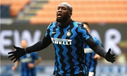  ??  ?? Romelu Lukaku has rejoined Chelsea from Internazio­nale, with whom he secured the Serie A titlelast season. Photograph: Marco Luzzani/ Getty Images