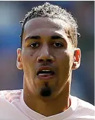  ??  ?? United defender Chris Smalling