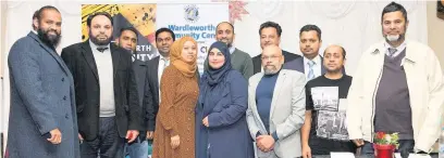  ??  ?? ●●Management committee members with all ward councillor­s of central Rochdale