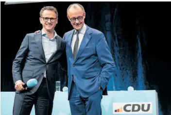  ?? FOTO: IMAGO IMAGES ?? Generalsek­retär Carsten Linnemann und Parteichef Friedrich Merz halten die CDU für regierungs­fähig.