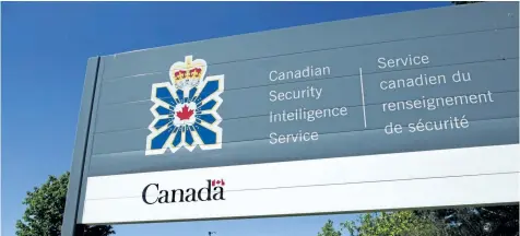  ?? THE CANADIAN PRESS FILES ?? A sign for the Canadian Security Intelligen­ce Service building is shown in Ottawa. New federal directives limit — but don’t totally forbid — Canada’s national police, spy and border agencies from using informatio­n that was likely extracted through...