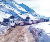  ?? AQIL KHAN /HT ?? The Lahaul & Spiti administra­tion has asked the army to allow it to use the underconst­ruction strategic tunnel in Rohtang in the wake of any medical emergency.