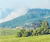  ?? Photo / Supplied ?? The fire in Rawene, which affected 6ha, late on Sunday afternoon.