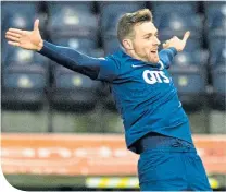  ??  ?? Stephen O’Donnell celebrates scoring against Rangers in midweek