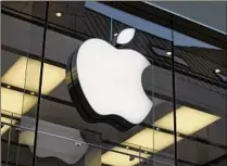  ?? Dreamstime / Tribune News Service ?? Apple shares rose 4.1 percent Wednesday as technology companies powered gains in the S&P 500.