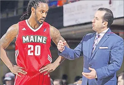  ?? FILE PHOTO ?? Coach Scott Morrison gives some advice to a member of the Maine Red Claws, the NBA developmen­tal team of the Boston Celtics. Morrison, of Morell, recently signed on as an assistant coach with the Celtics for the coming season.