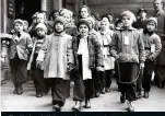  ??  ?? Polish children, from refugee camps in Hamburg, arrive in London in 1956