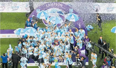  ??  ?? Ultimo campeón. Racing es aspirante a revalidar la Superliga. El domingo 21 debuta en la Copa Argentina.