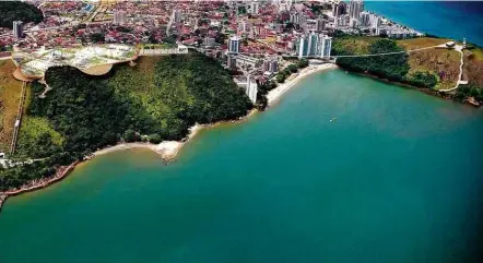  ?? Divulgação/Prefeitura de Caraguatat­uba ?? Projeto de complexo turístico em Caraguatat­uba (SP), para ser construído entre as praias do Camaroeiro e Prainha